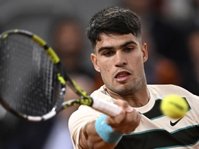 Alcaraz, Sabalenka in Paris weiter – Ruud angeschlagen out
