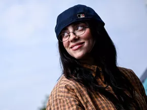 Billie Eilish wehrt sich gegen gefälschte Fotos