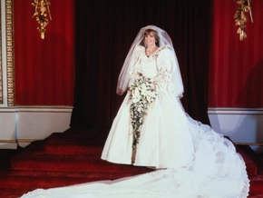 Garderobe von Prinzessin Diana wird versteigert