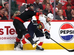 Carolina Hurricanes verhindern in NHL den nächsten “Sweep”