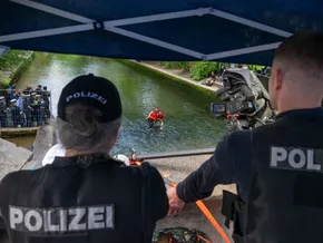 Weiter Untersuchungen nach tödlichem Unfall bei Eisbachwelle