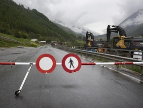 Gletscher im Schweizer Wallis bewegt sich weiter