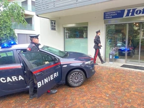 Überfall auf Tabakladen in Brixen: Pfefferspray als Waffe