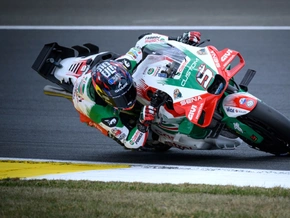 Zarco feiert historischen französischen Sieg in Le Mans
