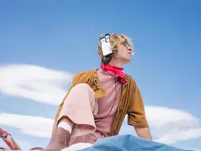 Pressyes mit sommerlichen Sounds auf “Geräten von vor 1978”