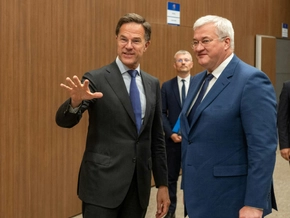 NATO-Außenminister-Treffen in Antalya gestartet