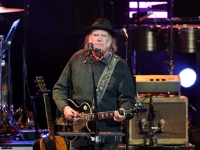 Neues Album von Neil Young und harte Kritik an Musik