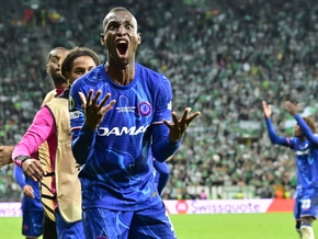 Chelsea dreht Conference-League-Finale gegen Betis