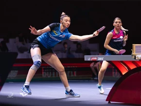 Polcanova holt mit Rumänin Szöcs Silber im WM-Doppel