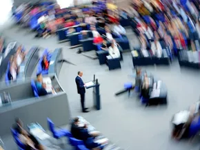 Merz wirbt für gemeinsame Kraftanstrengung für Deutschland