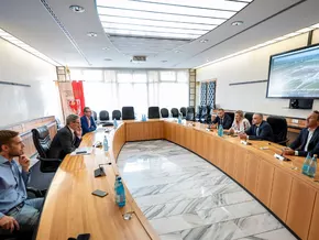Delegation aus Transkarpatien im Gespräch mit Landeshauptmann