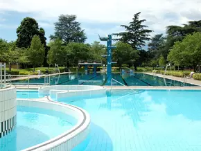 Das Bozner Lido öffnet heute wieder seine Tore