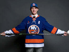 Verteidiger Schaefer als Erster im NHL-Draft ausgewählt