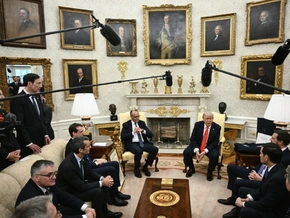 Trump nimmt Einladung nach Deutschland an