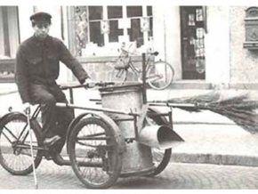 Leise Helden mit Schilfbesen und Fahrrad