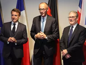 Merz, Macron und Starmer drängen auf Russland-Sanktionen