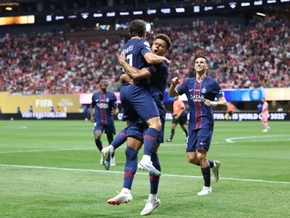 Paris SG überrollt Messis Inter Miami und trifft auf Bayern