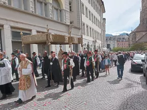 Fronleichnam in Bozen im Zeichen des Heiligen Jahres