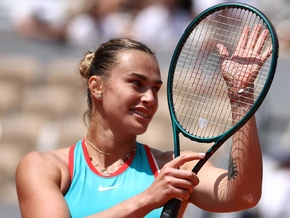 Sabalenka und Swiatek fixieren Halbfinal-Hit bei French Open