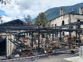 Großbrand in Algund: Spendenaufruf für betroffene Familien am Töllerhof