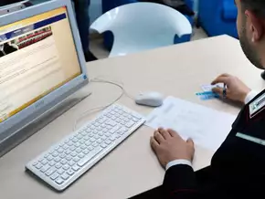 Führerschein gegen Vorkasse: Mann fällt auf Fake-Seite herein