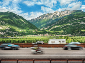Brennerautobahn rüstet sich für Sommerreiseverkehr