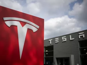Tesla mit größtem Umsatzminus seit zehn Jahren