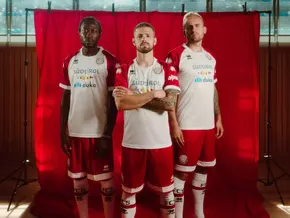 Das neue Heimtrikot des FC Südtirol