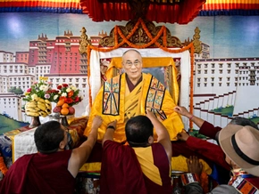 Dalai Lama feiert 90. Geburtstag