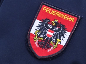 Linzer Feuerwehr holte Betrunkenen von Baum