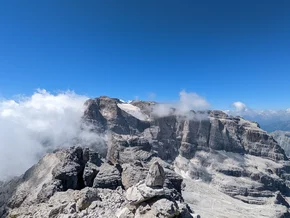 Felssturz in Brenta Dolomiten: 100 Menschen evakuiert