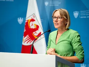 Arbeitsschutz im Unterricht auch für Grundschülerinnen und -schüler