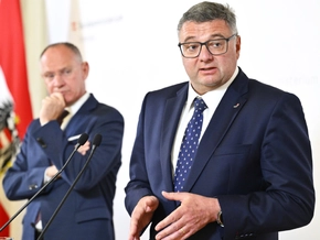 Leichtfried will Social-Media Altersgrenze bis Jahresende