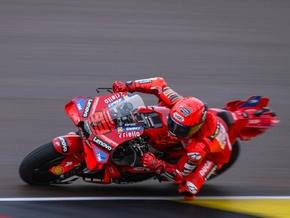 Marc Marquez siegt auch im Sachsenring-Sprint