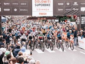 Siffredi und Peretti triumphieren beim 30. Südtirol Dolomiti Superbike
