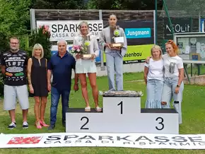 XXL-Tennis-Event in Sand in Taufers