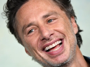 Zach Braff mit früheren Co-Stars in "Scrubs"-Neuauflage