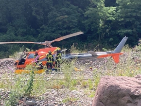 Hubschrauber setzt in der Sillschlucht hart auf