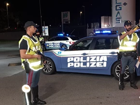 Drogen und Alkohol am Steuer: Straßenpolizei entzieht drei Führerscheine