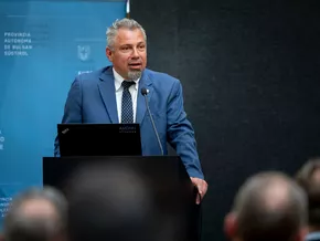 Zahlreiche Bürger beteiligen sich an Entbürokratisierung