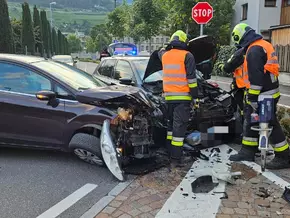 Dramatischer Unfall in Brixen geht glimpflich aus