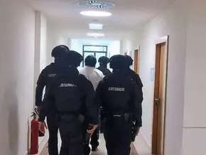 15-jähriger IS-Anhänger mit Anschlagsabsichten verurteilt