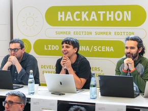 24 Stunden Coding, KI und Kreativität unter nicht ganz so blauem Sommerhimmel