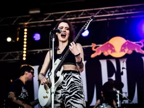Halflives aus Italien rockt mit Haltung