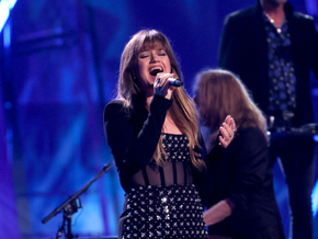 Kelly Clarkson verschiebt Konzerte nach Tod von Ex-Mann