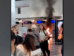 Mailand: Mann legt im Flughafen-Terminal Feuer