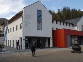 Digitalisierung des Archivs des Ladinisches Kulturinstituts