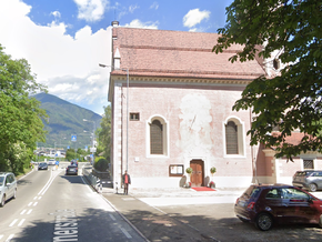 Frevel an heiliger Stätte