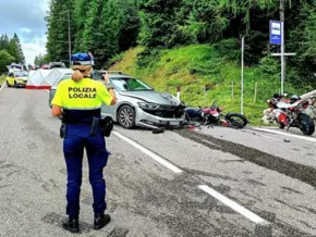 San-Pellegrino-Pass: Südtiroler Motorradfahrer bei Unfall schwer verletzt