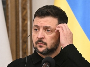 Ukraine feiert Nationalflagge – Russen rücken weiter voran